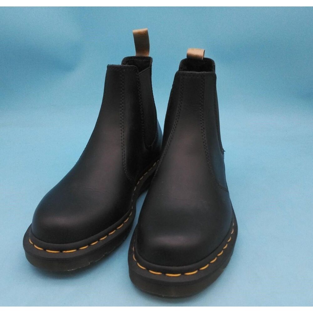 Dr. Martens Black Vegan 2976 Chelsea Boots Women's Size 7 - Picture 2 of 6